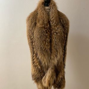 Finland raccoon fur shawl